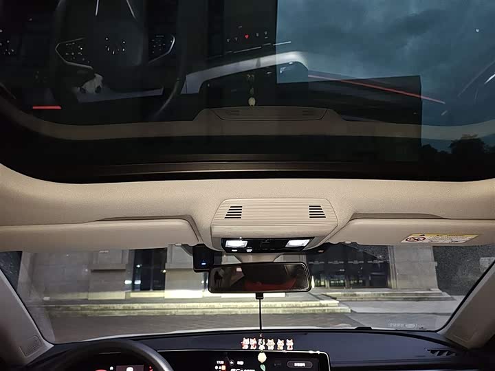 Фото 9 - Volkswagen Lamando L