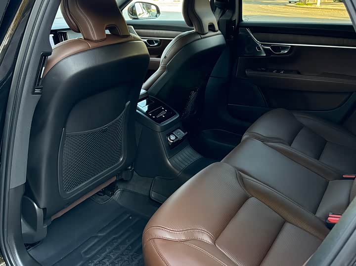 Фото 14 - Volvo S90 Hybrid