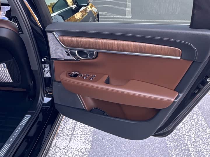 Фото 16 - Volvo S90 Hybrid