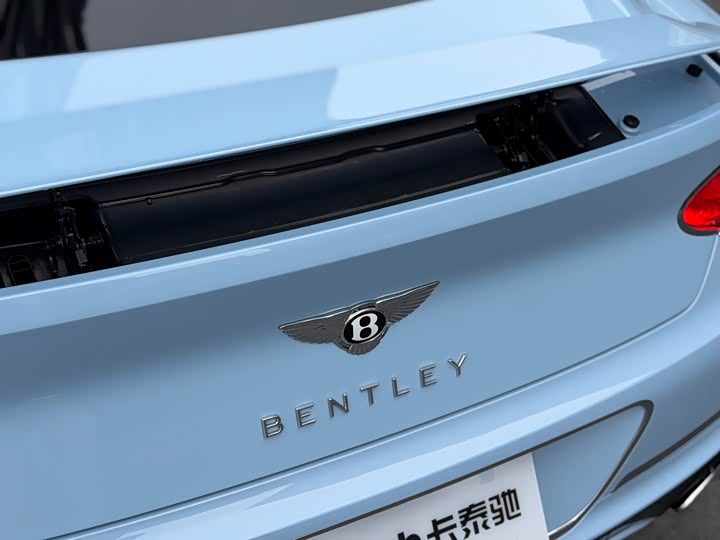 Фото 16 - Bentley Continental GT