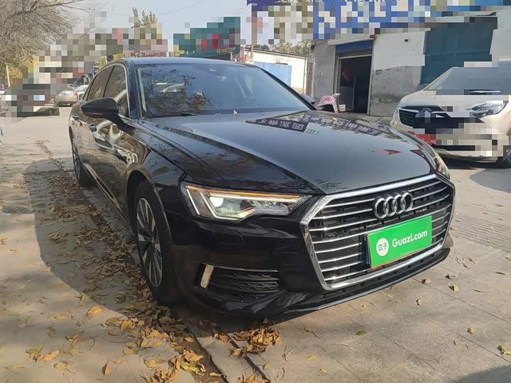 Фото 4 - Audi A6L