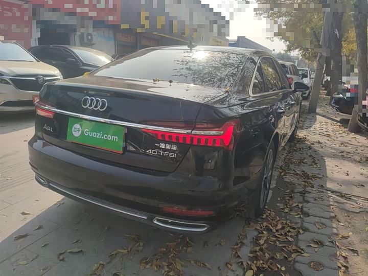 Фото 7 - Audi A6L