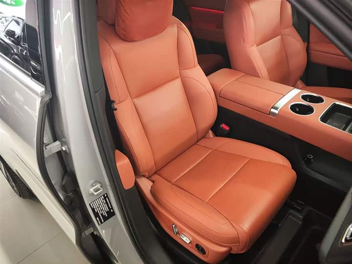 Фото 24 - LiXiang L6