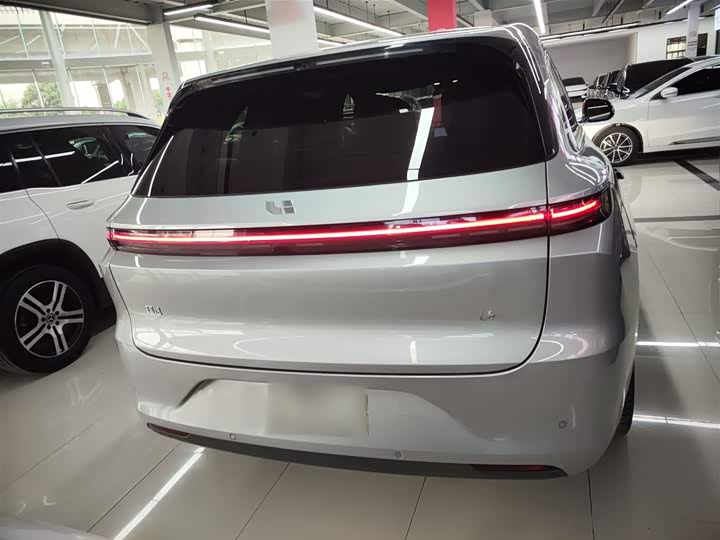 Фото 5 - LiXiang L6