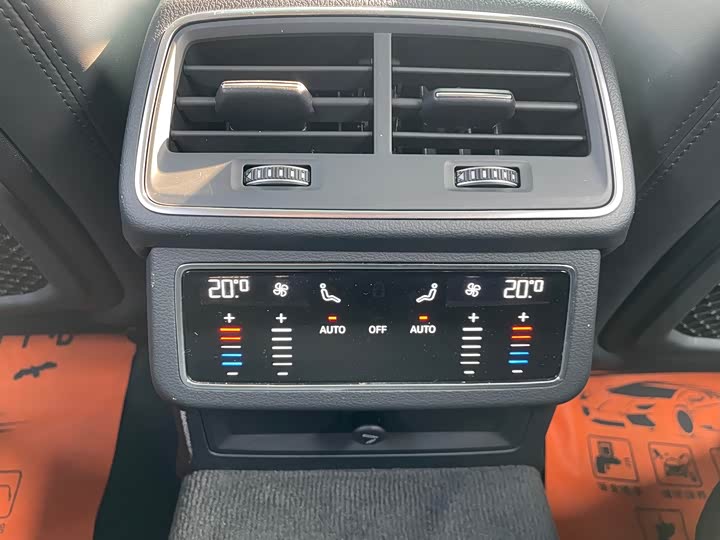 Фото 12 - Audi A7