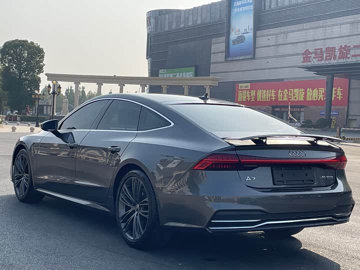 Фото 4 - Audi A7