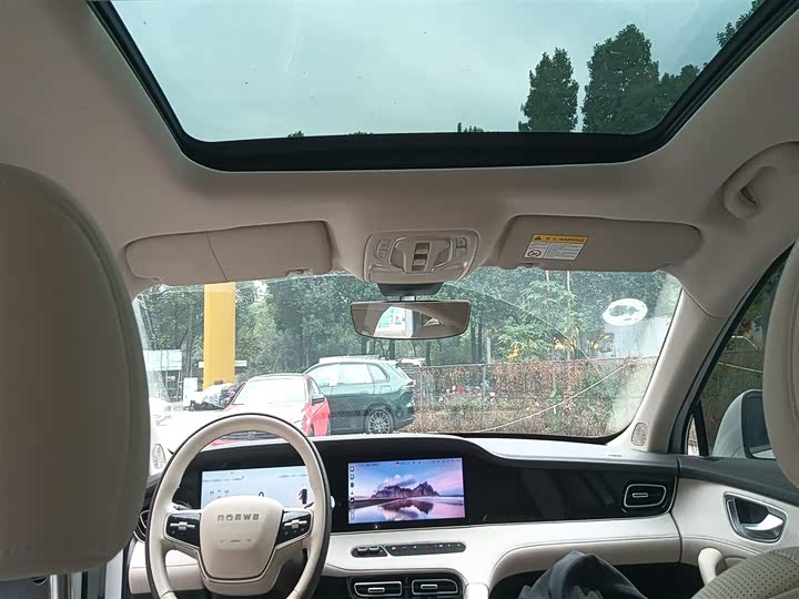 Фото 18 - Roewe D7