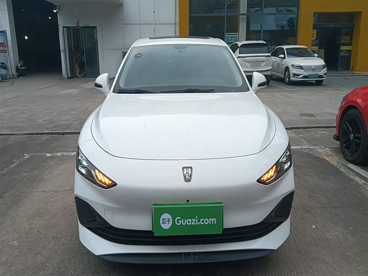 Фото 3 - Roewe D7