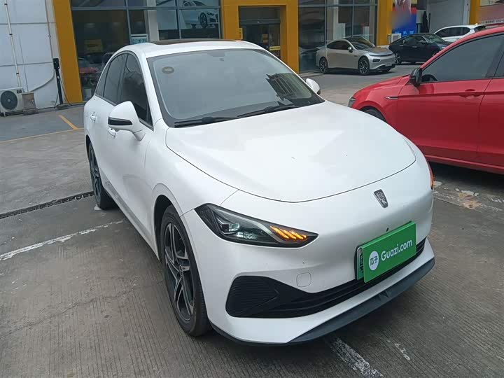 Фото 4 - Roewe D7