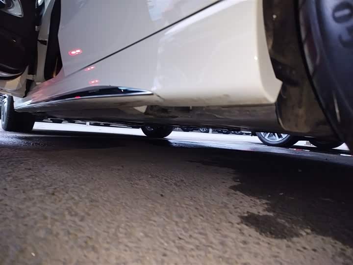 Фото 22 - Mercedes-Benz C-Class