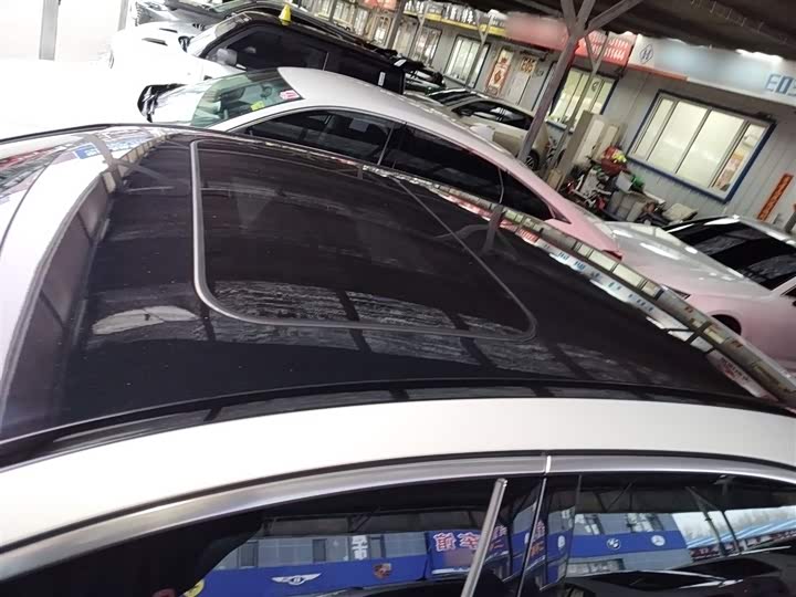 Фото 27 - Mercedes-Benz C-Class