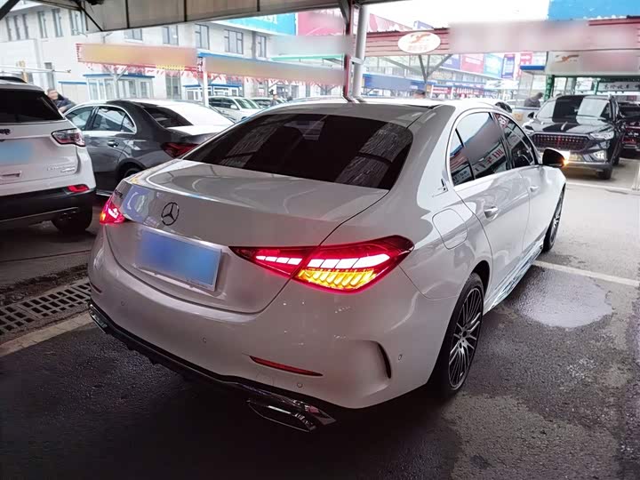 Фото 7 - Mercedes-Benz C-Class