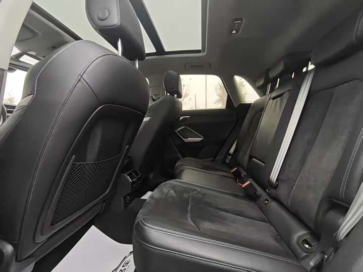 Фото 14 - Audi Q3