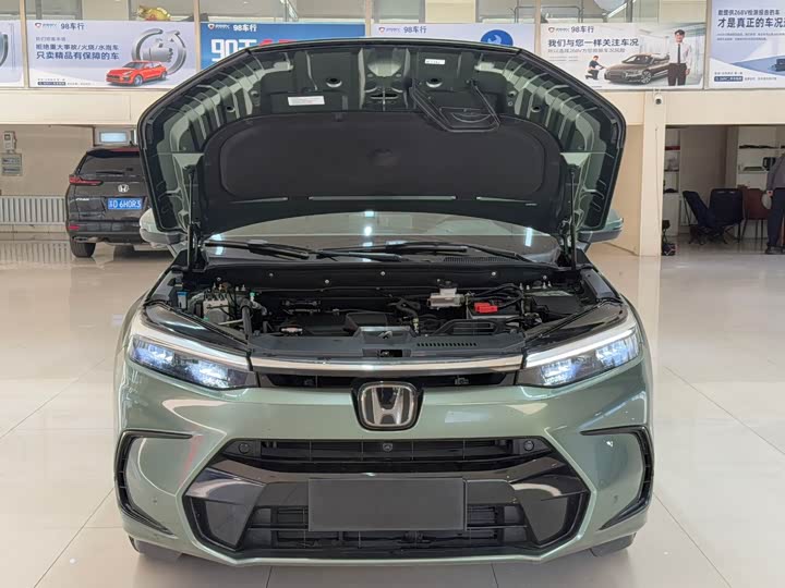 Фото 7 - Honda Breeze