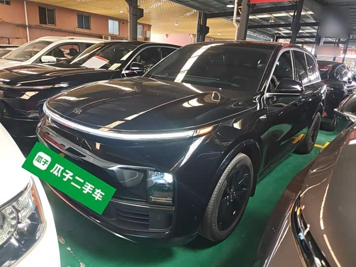 Фото 1 - LiXiang L8