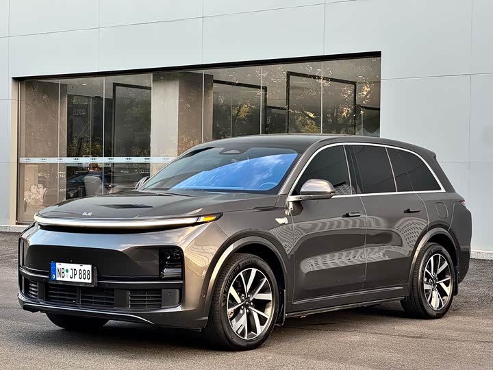 Фото 2 - LiXiang L8