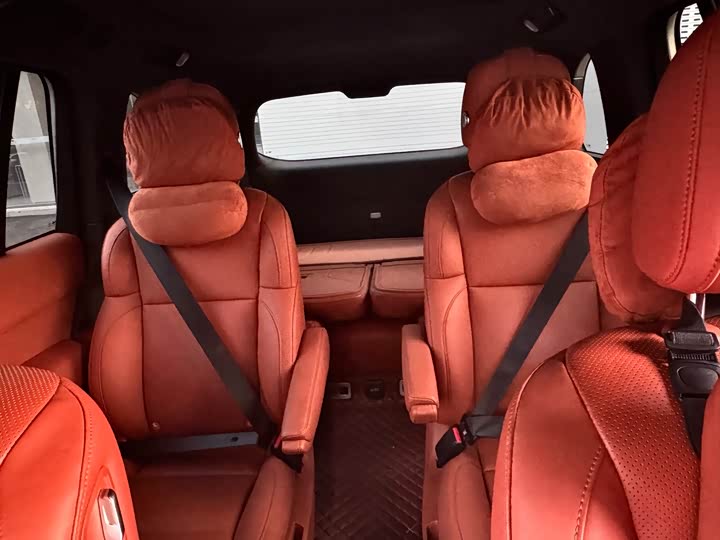 Фото 8 - LiXiang L8