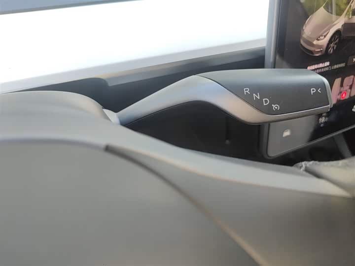 Фото 7 - Tesla Model Y