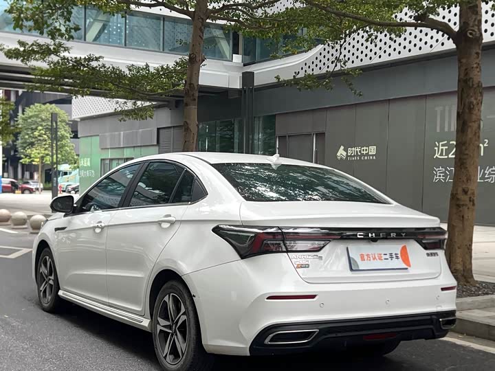 Фото 6 - Chery Omoda S5 (Arrizo 5 Plus)