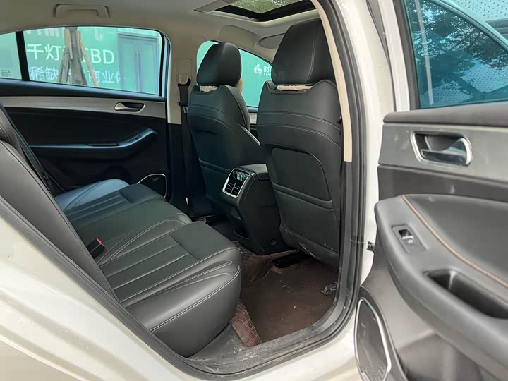 Фото 9 - Chery Omoda S5 (Arrizo 5 Plus)