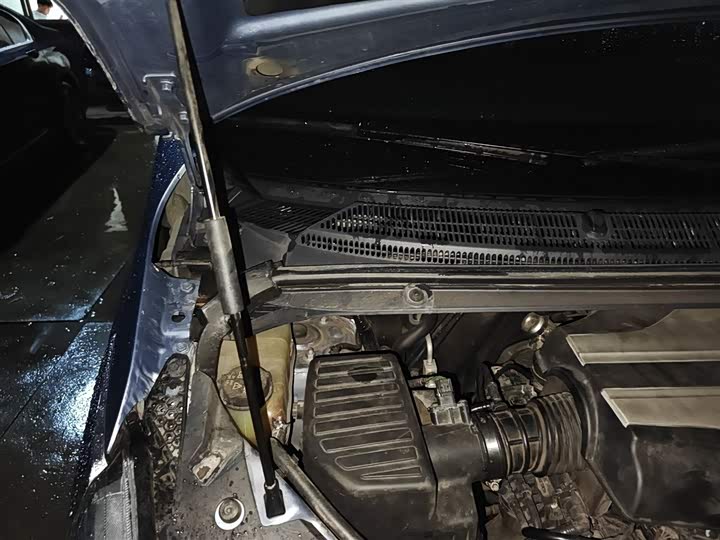 Фото 21 - Maxus G20