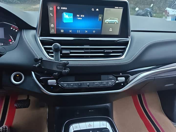 Фото 6 - Maxus G20