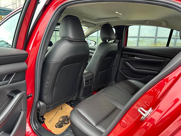 Фото 9 - Mazda 3 (Axela)