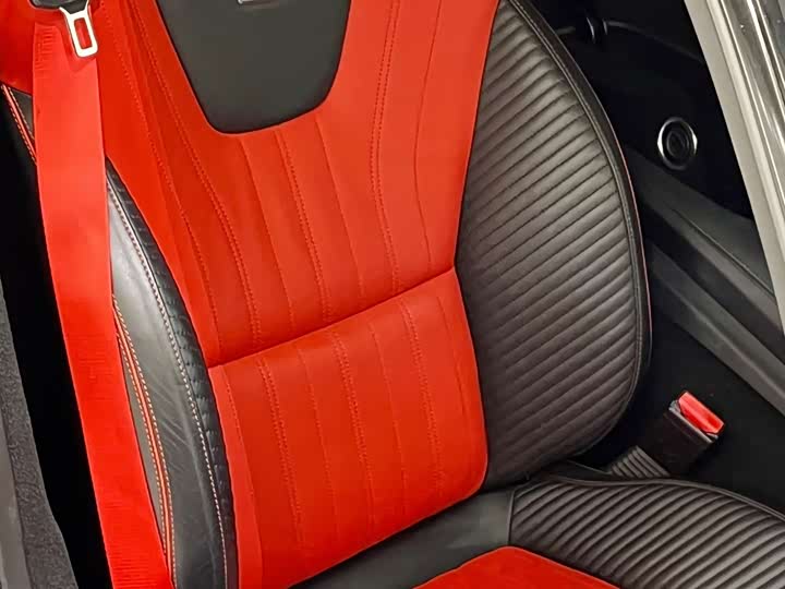 Фото 6 - Mercedes-Benz AMG GT