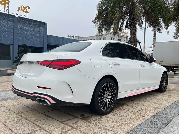 Фото 8 - Mercedes-Benz C-Class