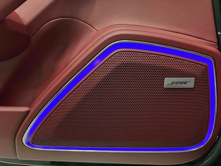 Фото 23 - Porsche Panamera