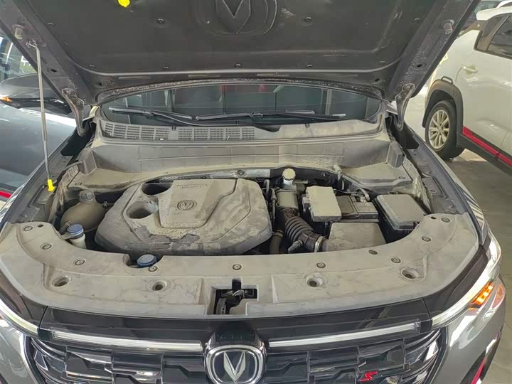 Фото 20 - Changan CS35 Plus