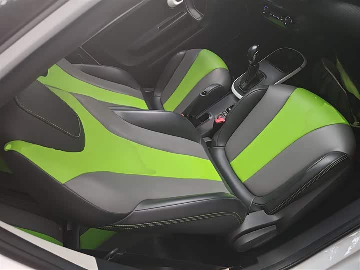 Фото 25 - Roewe Clever