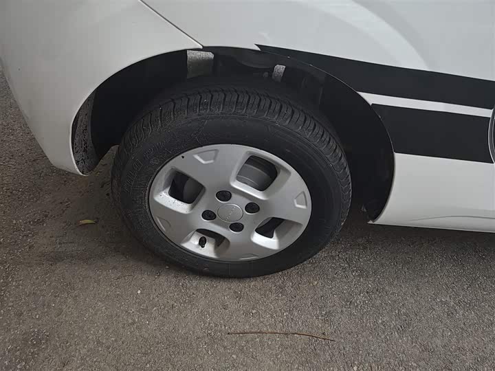 Фото 26 - Roewe Clever