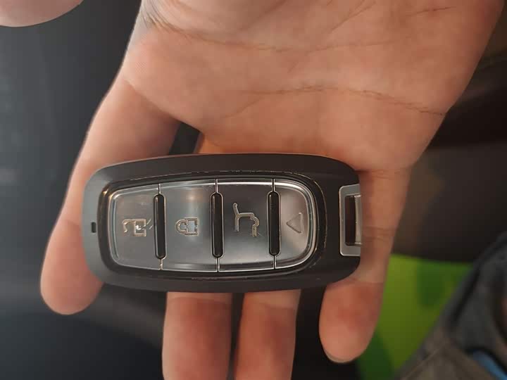 Фото 9 - Roewe Clever