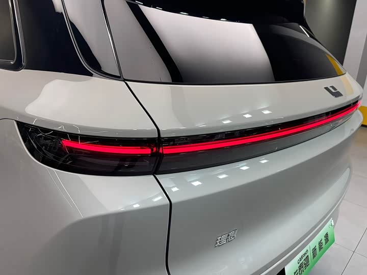 Фото 24 - LiXiang L6