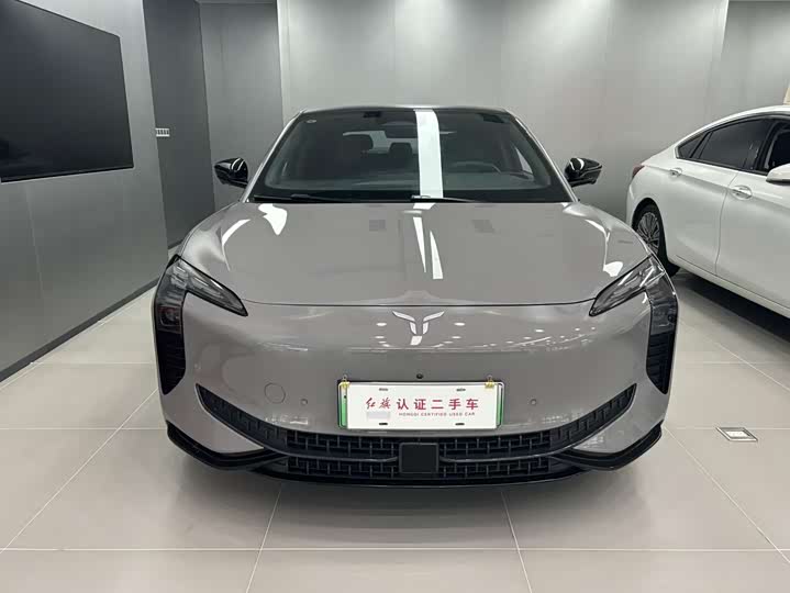 Фото 2 - Hongqi EH7