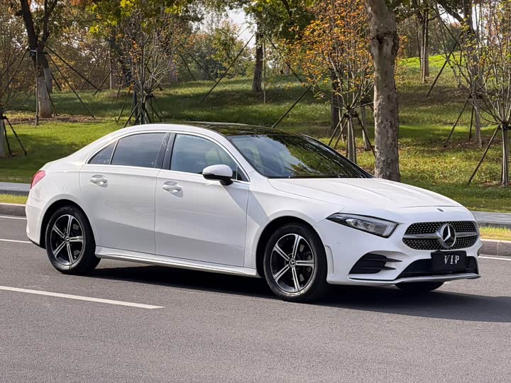 Фото 3 - Mercedes-Benz A-Class