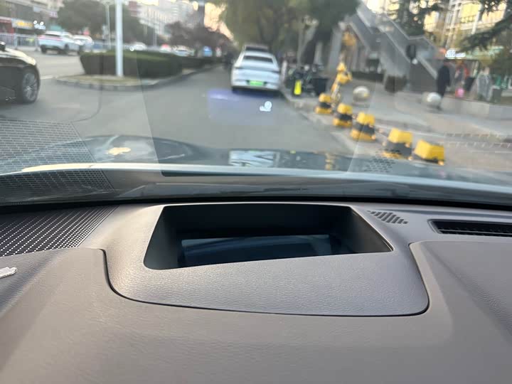 Фото 10 - Nissan X-Trail