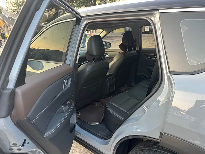 Фото 11 - Nissan X-Trail