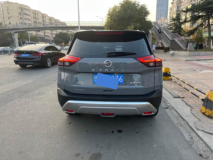 Фото 5 - Nissan X-Trail