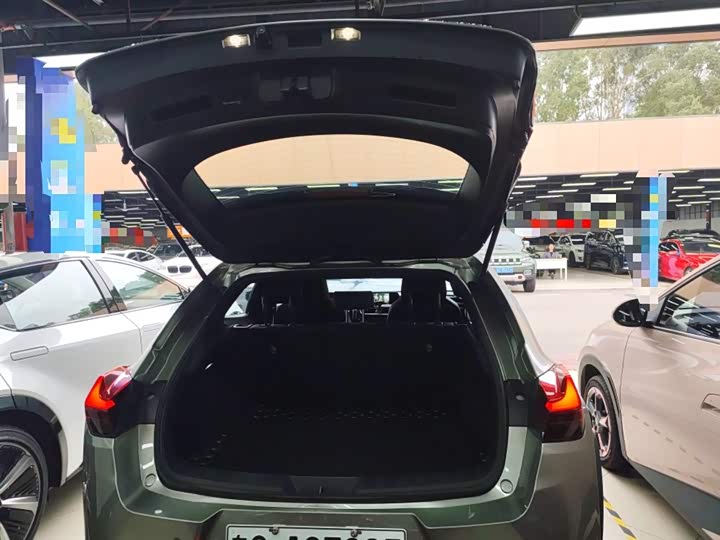 Фото 19 - Lexus UX Hybrid