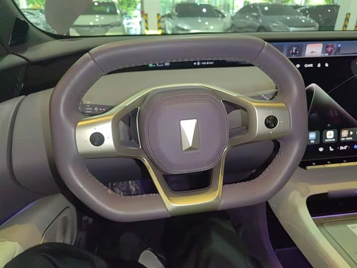 Фото 11 - Avatr 12