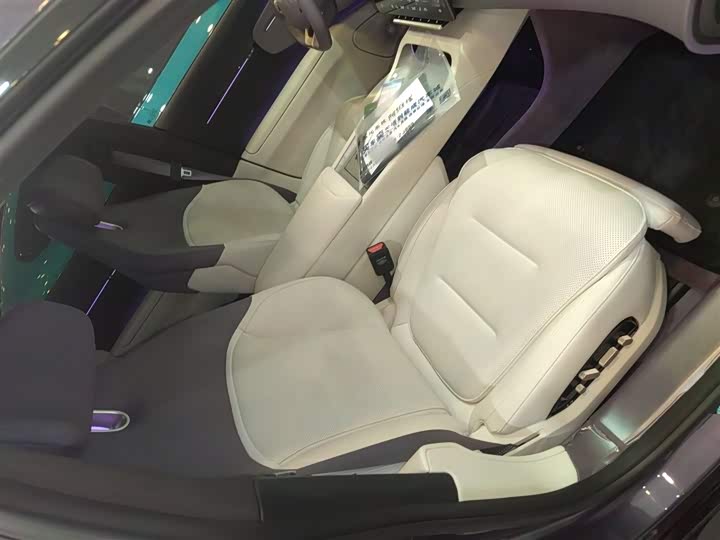 Фото 25 - Avatr 12