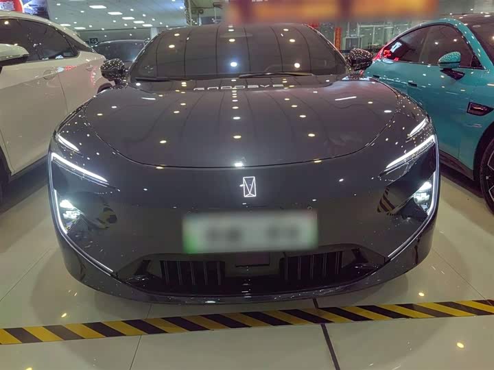 Фото 3 - Avatr 12