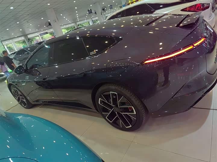 Фото 5 - Avatr 12