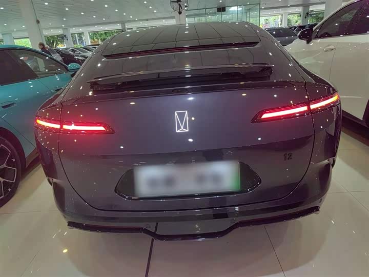 Фото 6 - Avatr 12