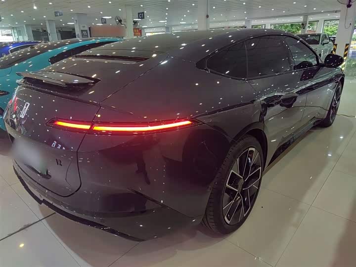 Фото 7 - Avatr 12