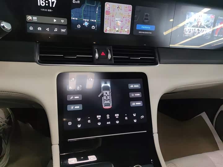 Фото 13 - LiXiang One