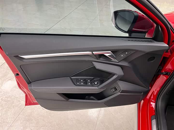 Фото 11 - Audi A3