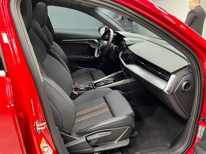 Фото 14 - Audi A3